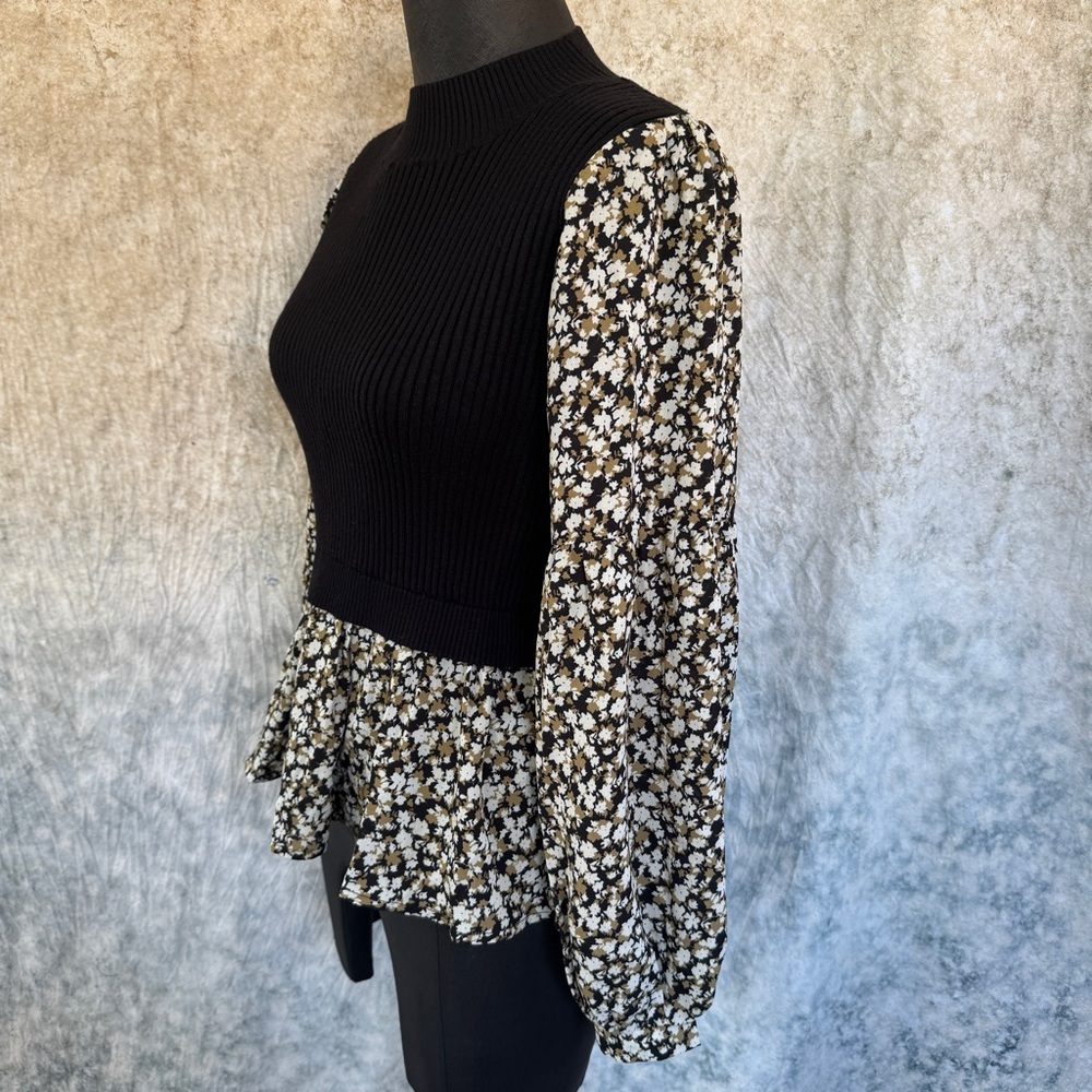 TMHL Ribbed Sweater Vest w/ Floral Balloon Sleeves & Ruffle - XS - Picture 2 of 7
